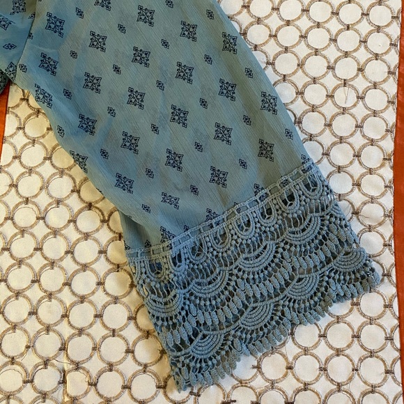 Swim/Casual Cover Up - Picture 6 of 8